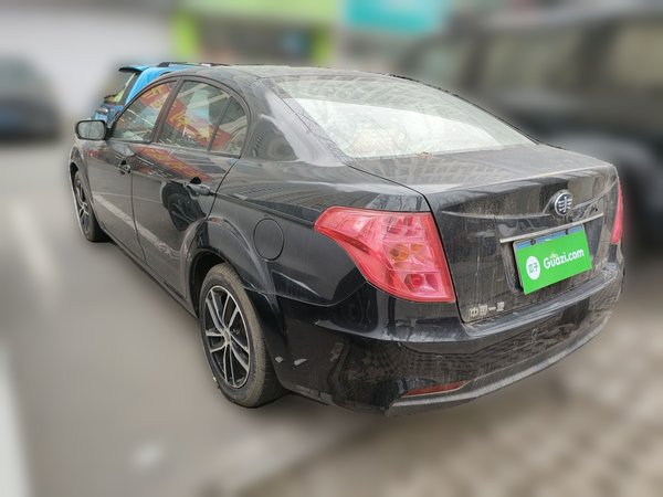 Bestune B50 2013, 67400 км, за 2494 USD
