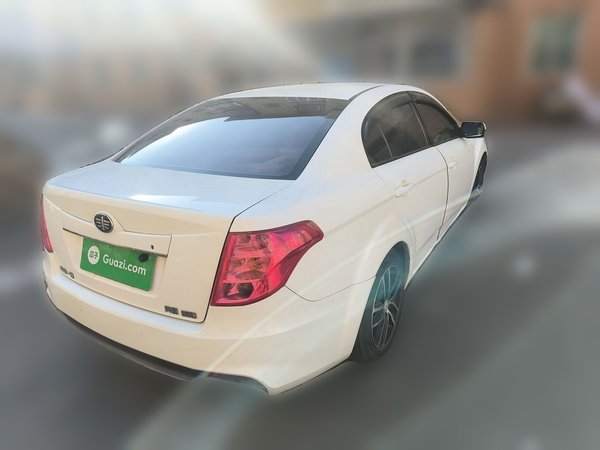 Bestune B50 2013, 111700 км, за 2936 USD - фото 6