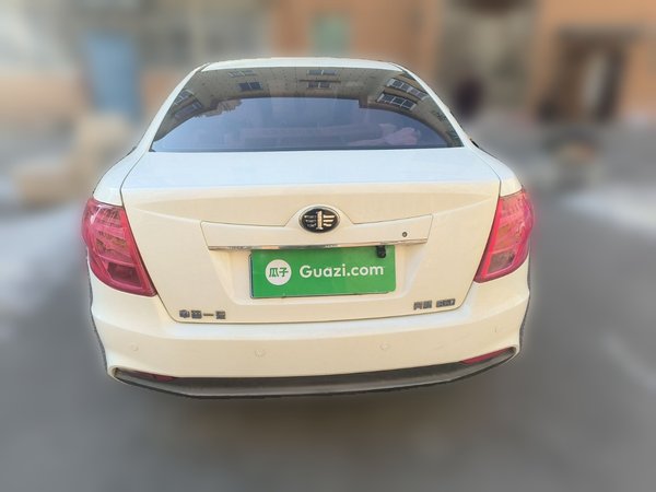 Bestune B50 2013, 111700 км, за 2936 USD