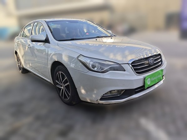 Bestune B50 2013, 68800 км, за 2410 USD