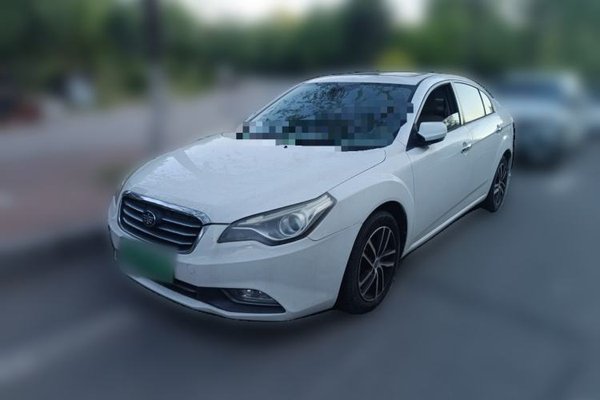 Bestune B50 · 2013 год