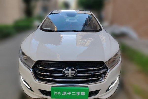 Bestune B50 2016, 63600 км, за 2643 USD