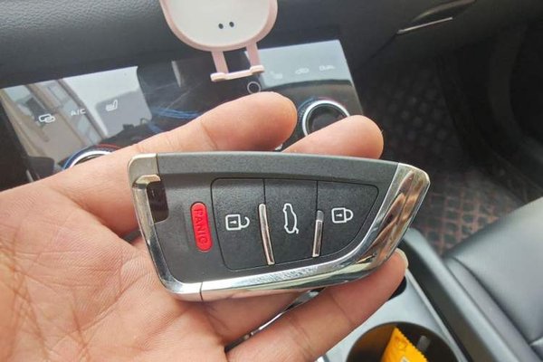 Bestune B70 2022, 34100 км, за 9696 USD