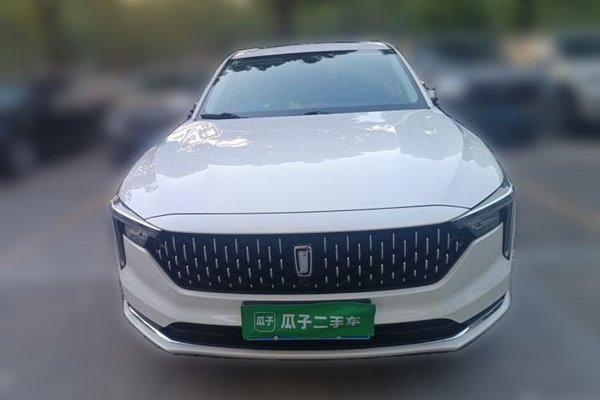 Bestune B70 2023, 12000 км, за 9068 USD