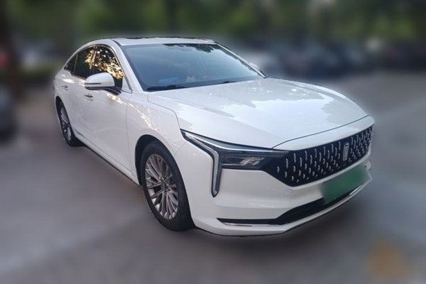 Bestune B70 2023, 12000 км, за 9068 USD