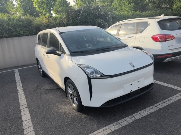 Bestune NAT 2023, 42000 км, за 10574 USD