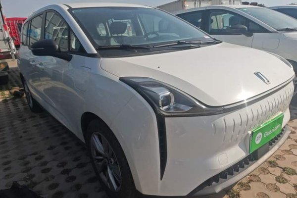 Bestune NAT 2023, 9100 км, за 10533 USD