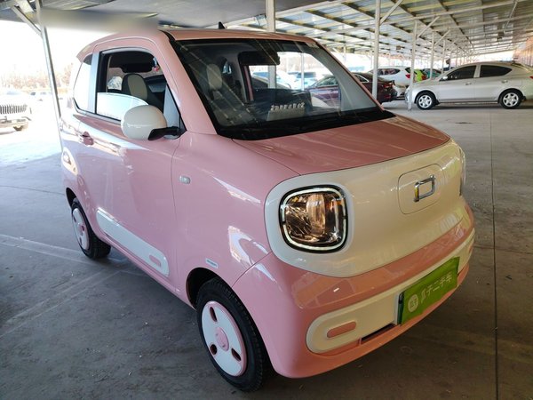 Bestune Pony 2025, 1500 км, за 5684 USD