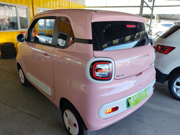 Bestune Pony 2025, 1500 км, за 5684 USD