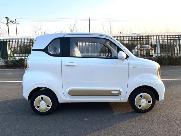 Bestune Pony 2025, 100 км, за 5577 USD