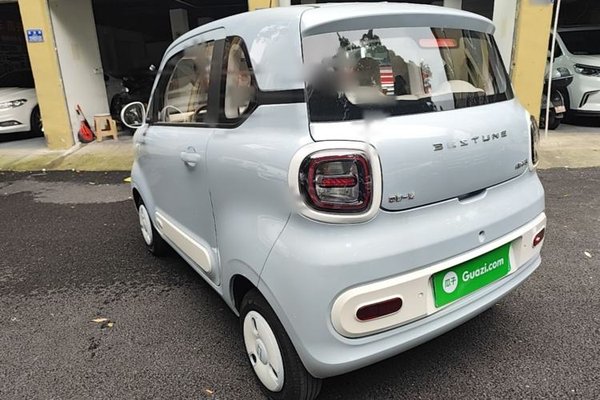 Bestune Pony 2025, 1900 км, за 5803 USD