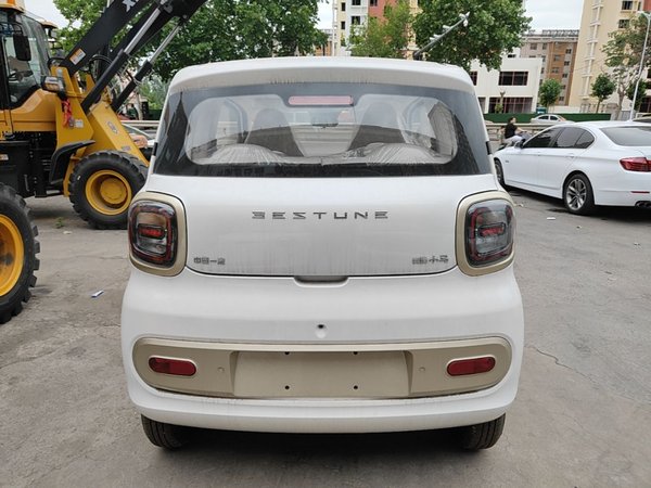 Bestune Pony 2026, 100 км, за 6158 USD