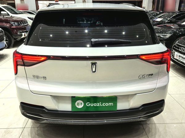 Bestune T55 2023, 53800 км, за 8565 USD