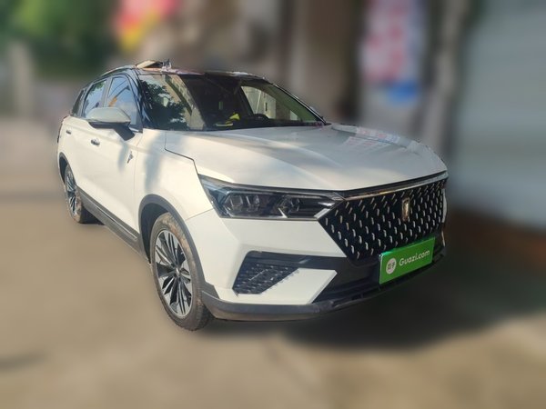 Bestune T77 2019, 24200 км, за 5708 USD