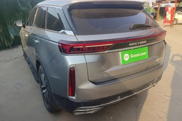 Bestune T99 2020, 124500 км, за 9825 USD