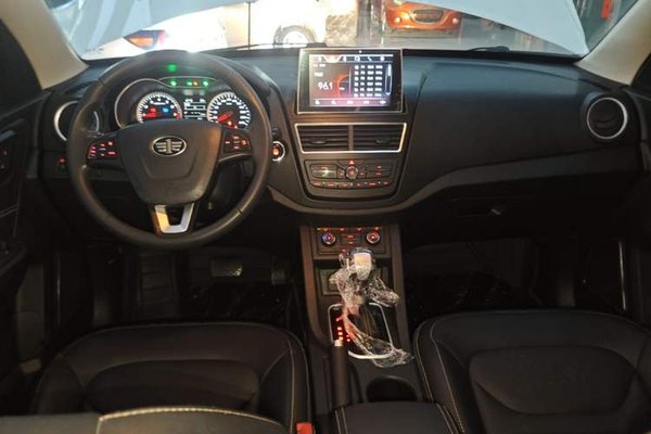 Bestune X40 2017, 81400 км, за 5260 USD - фото 12