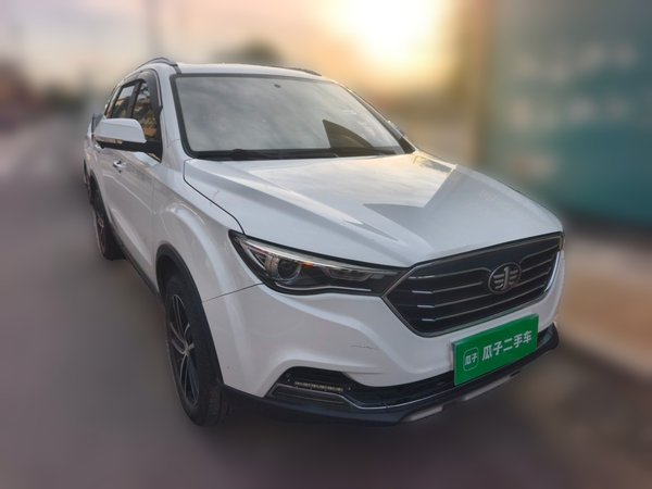 Bestune X40 2018, 139400 км, за 3093 USD