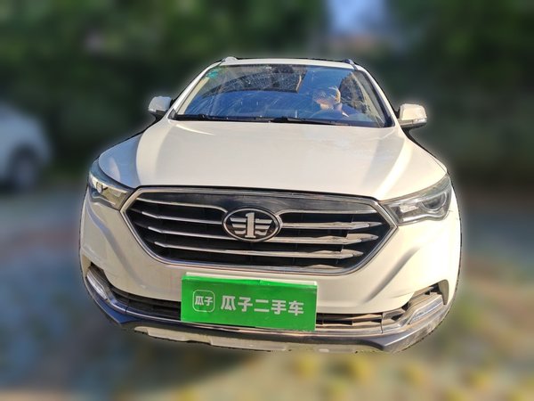 Bestune X40 2019, 15500 км, за 4856 USD