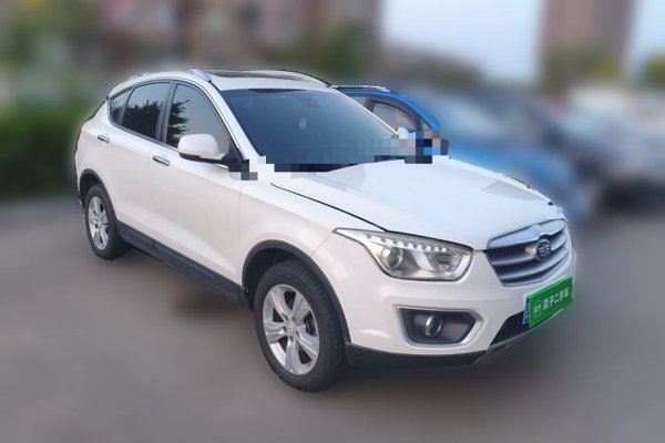 Bestune X80 2015, 119700 км, за 2988 USD