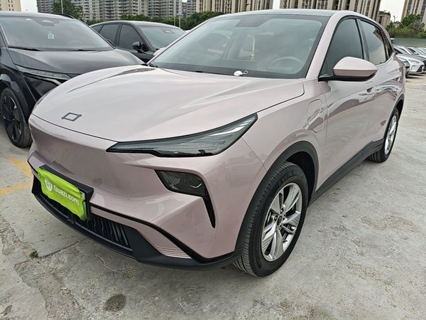 Bestune Yueyi 03 · 2025 год