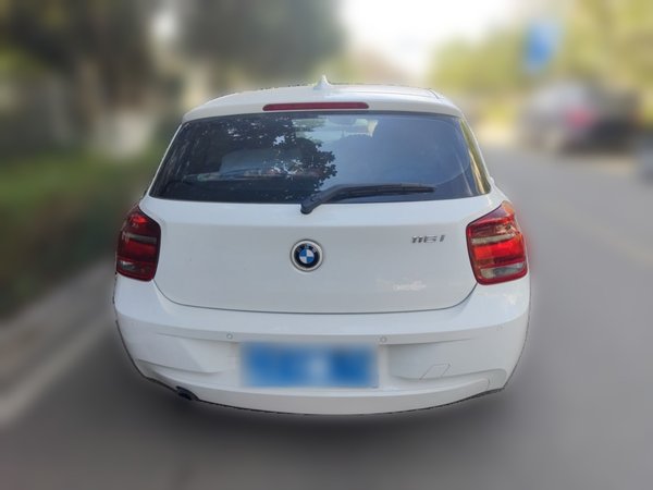BMW 1 Series 2013, 96300 км, за 7187 USD