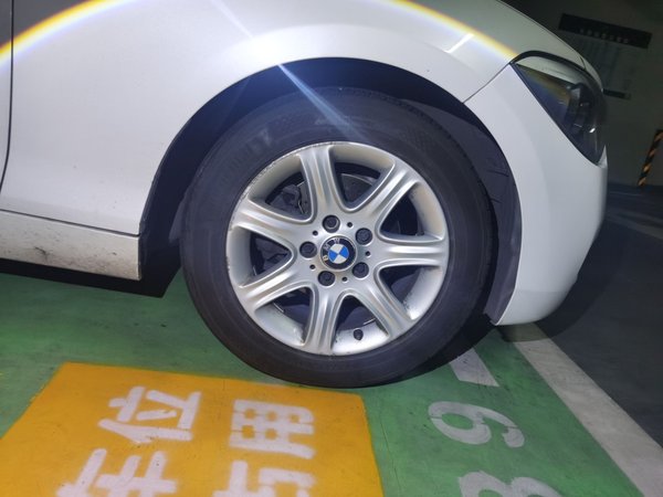 BMW 1 Series 2013, 93300 км, за 6476 USD