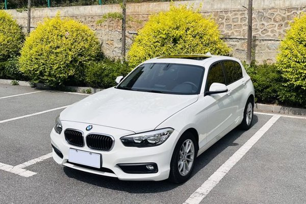BMW 1 Series · 2015 год