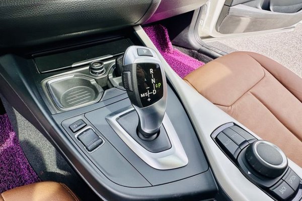 BMW 1 Series 2015, 48800 км, за 8661 USD - фото 17
