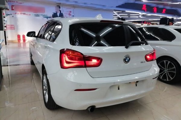 BMW 1 Series 2015, 48800 км, за 8661 USD