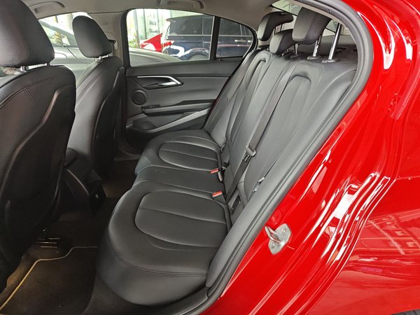 BMW 1 Series 2017, 146100 км, за 7869 USD - фото 18