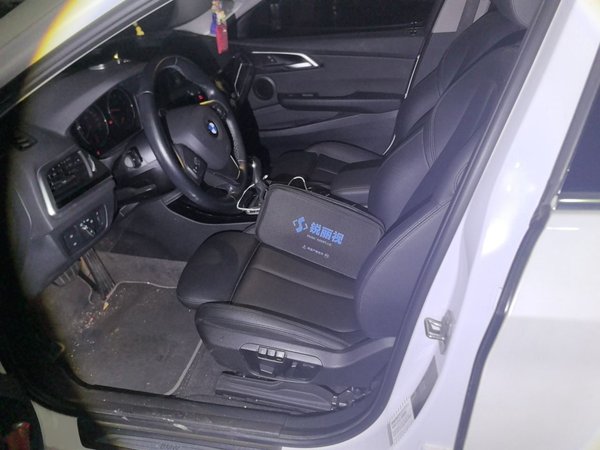 BMW 1 Series 2017, 66100 км, за 8758 USD - фото 16