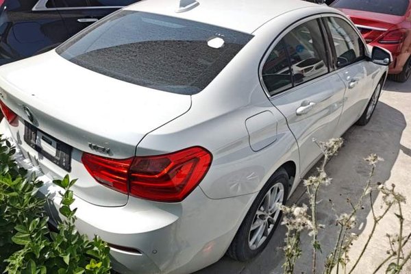 BMW 1 Series 2017, 90500 км, за 8301 USD - фото 6