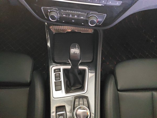 BMW 1 Series 2017, 99600 км, за 9643 USD - фото 17