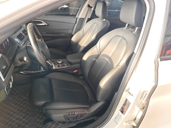 BMW 1 Series 2017, 99600 км, за 9643 USD - фото 18