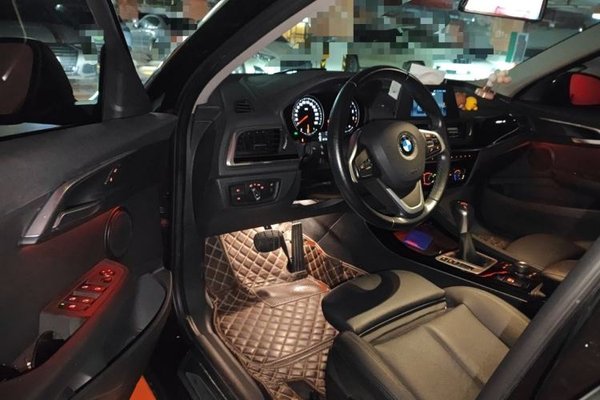 BMW 1 Series 2018, 57400 км, за 9099 USD - фото 17
