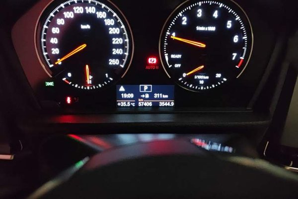 BMW 1 Series 2018, 57400 км, за 9099 USD - фото 13
