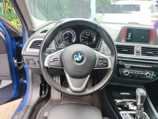 BMW 1 Series 2018, 74800 км, за 9206 USD - фото 7