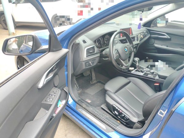 BMW 1 Series 2018, 74800 км, за 9206 USD - фото 13