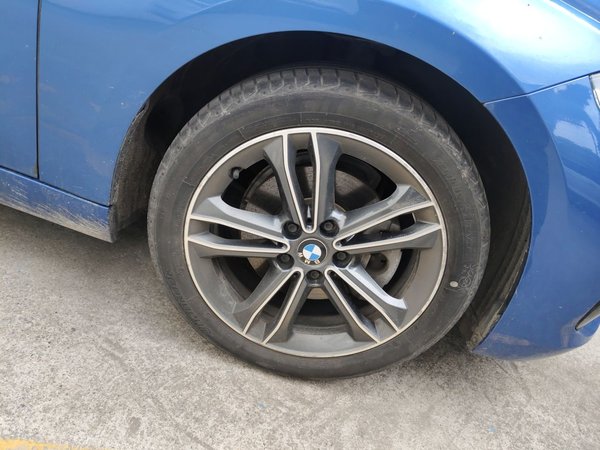 BMW 1 Series 2018, 74800 км, за 9206 USD