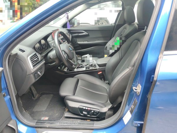 BMW 1 Series 2018, 74800 км, за 9206 USD - фото 12