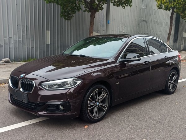 BMW 1 Series · 2018 год