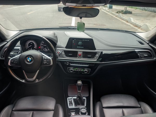 BMW 1 Series 2018, 116500 км, за 8826 USD - фото 14