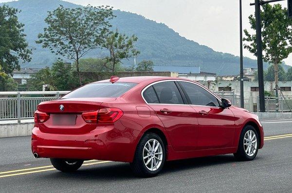 BMW 1 Series 2018, 105300 км, за 8046 USD - фото 6