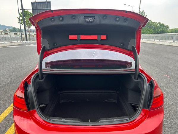 BMW 1 Series 2018, 105300 км, за 8046 USD - фото 18