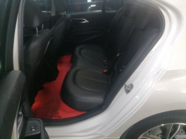 BMW 1 Series 2018, 56700 км, за 11406 USD - фото 20