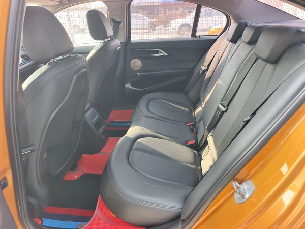 BMW 1 Series 2018, 117100 км, за 9654 USD - фото 22
