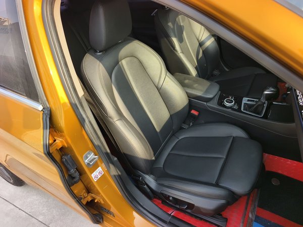 BMW 1 Series 2018, 117100 км, за 9654 USD - фото 23