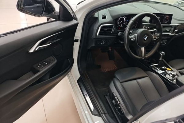 BMW 1 Series 2019, 88000 км, за 11466 USD - фото 18
