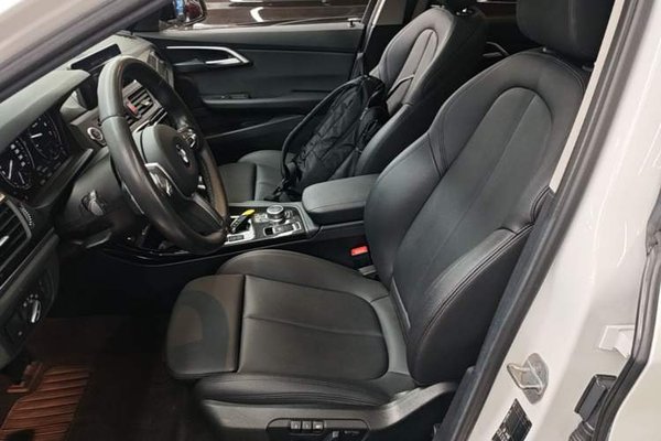 BMW 1 Series 2019, 88000 км, за 11466 USD - фото 17