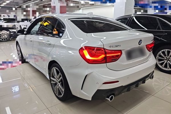 BMW 1 Series 2019, 88000 км, за 11466 USD